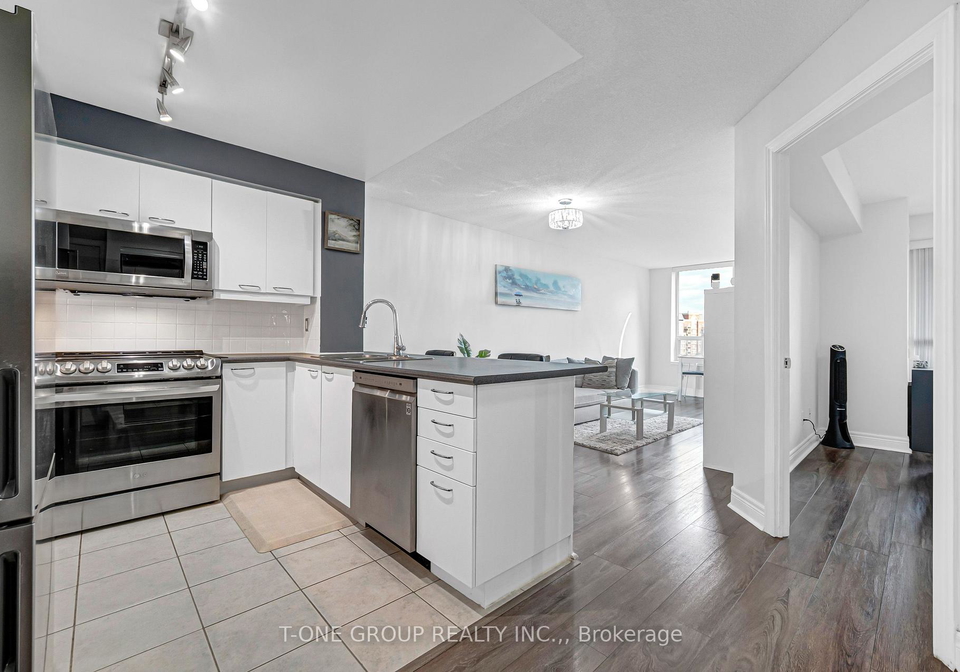 48-suncrest-boulevard-markham-ontario-n13678926