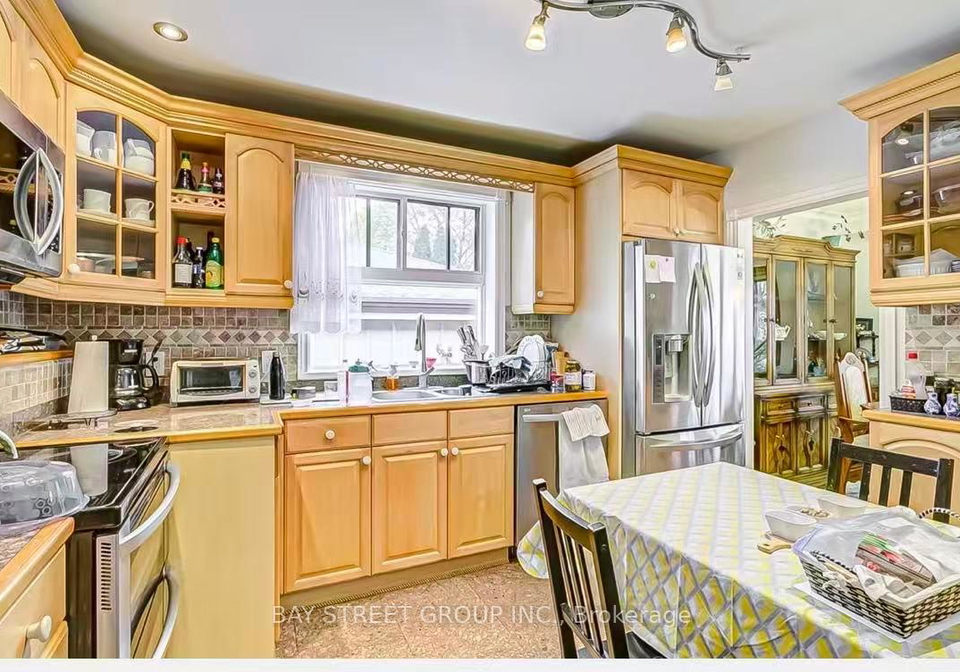 497-lynett-crescent-richmond-hill-ontario-n13679100