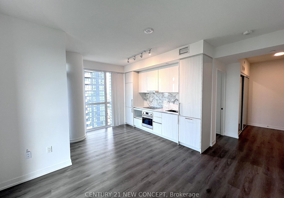 225-commerce-street-vaughan-ontario-n13679108