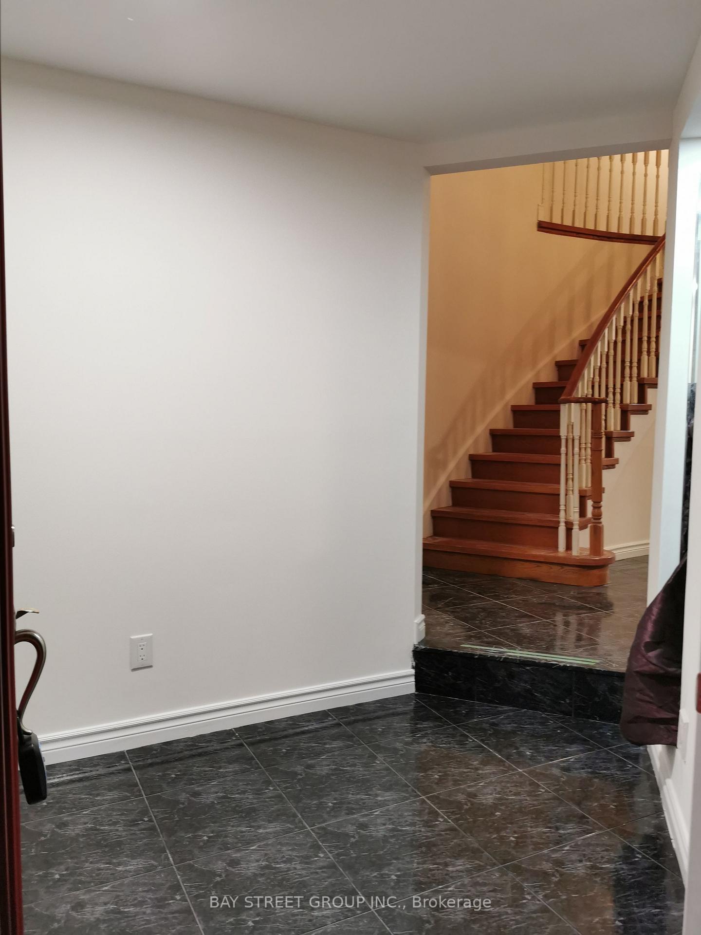 138-rosedale-heights-drive-vaughan-ontario-n13679310