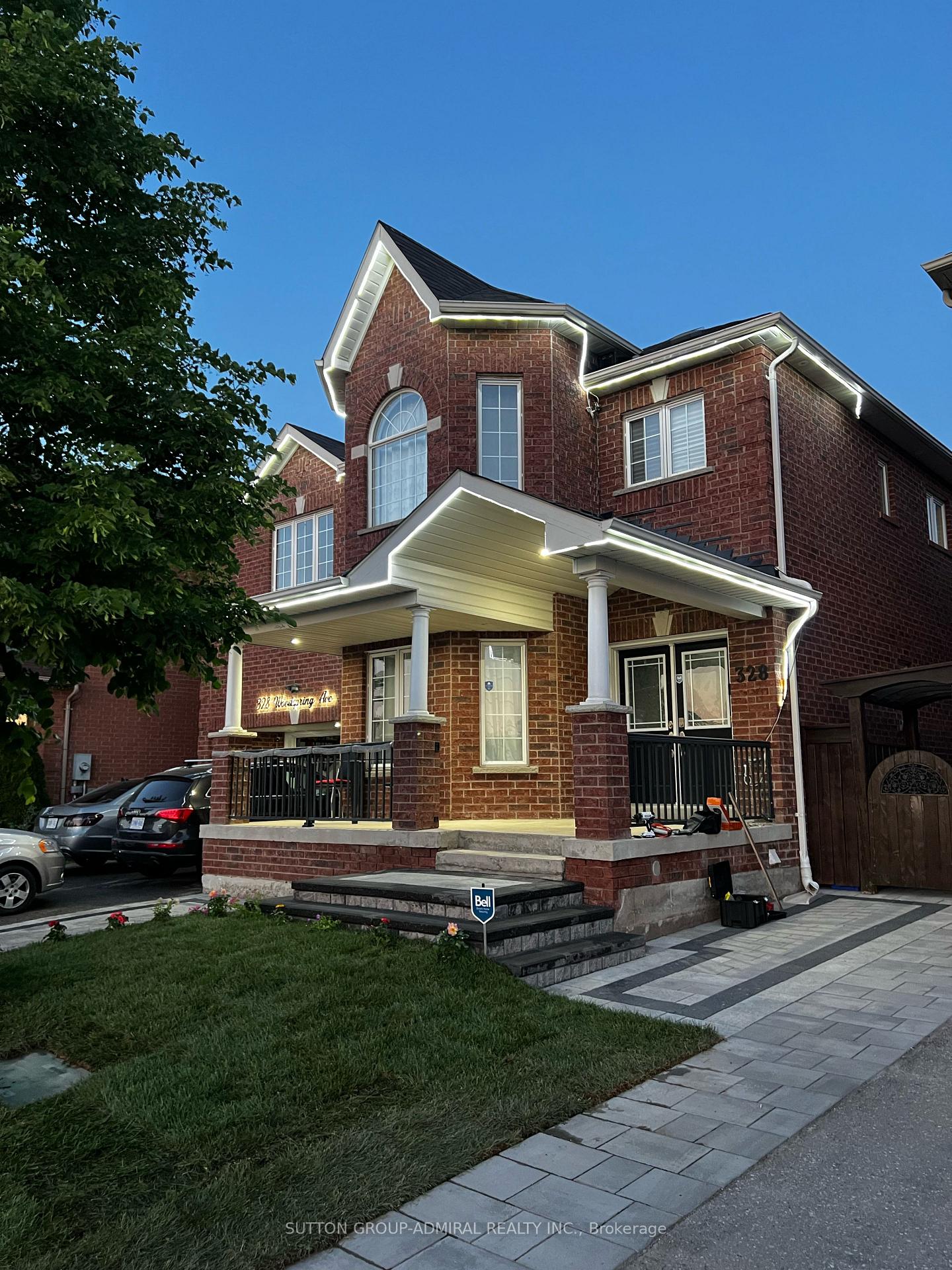 328-woodspring-avenue-newmarket-ontario-n13679518