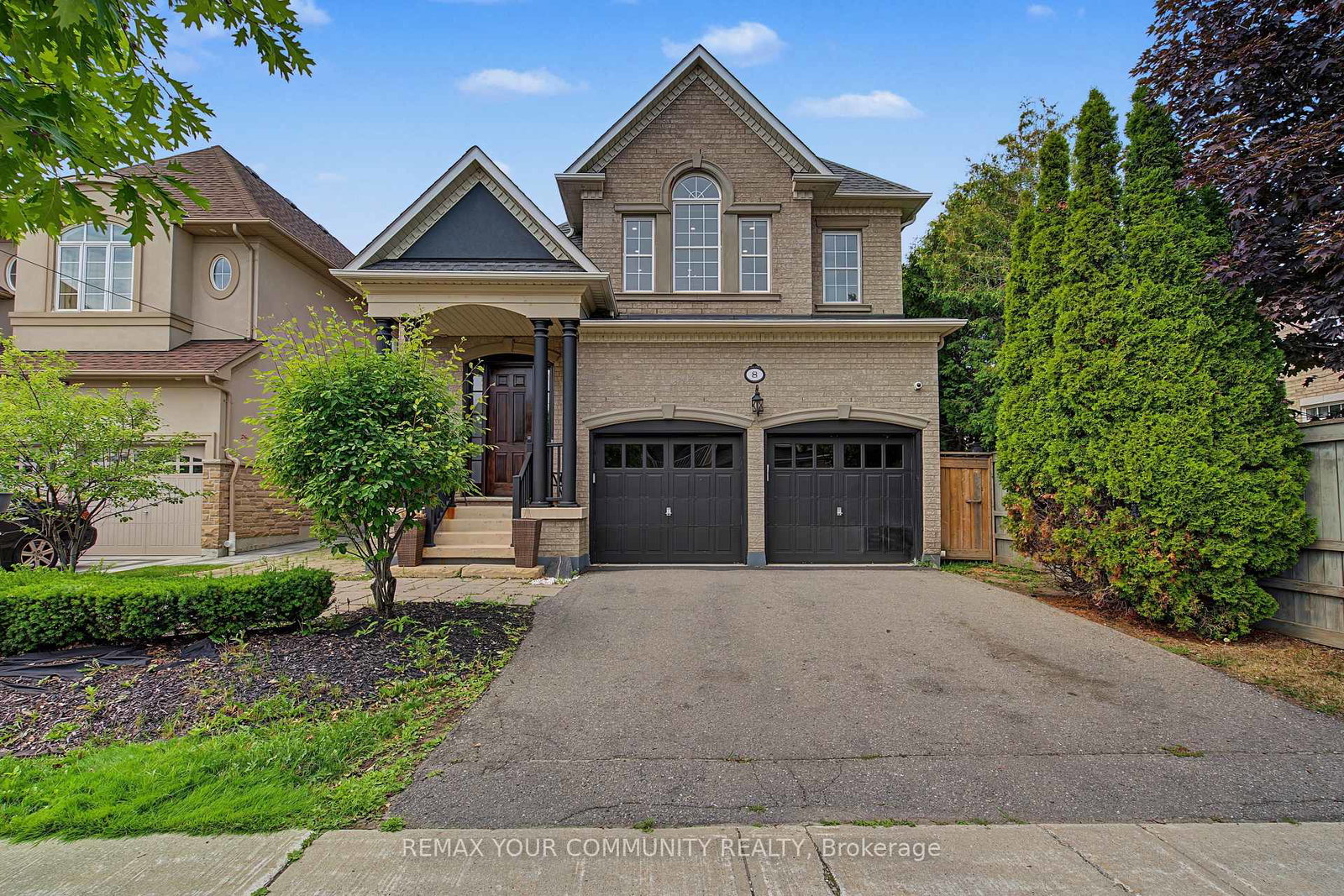 8-yemina-gate-vaughan-ontario-n13679618