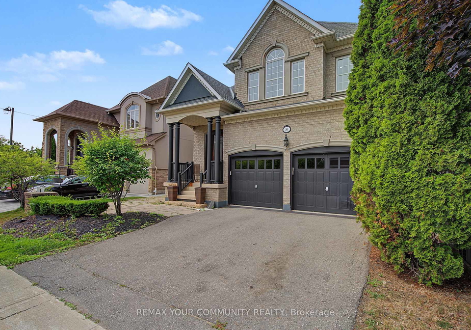 8-yemina-gate-vaughan-ontario-n13679618
