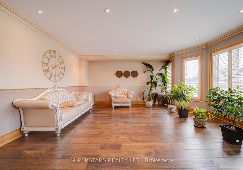 83-elm-avenue-richmond-hill-ontario-n13679718