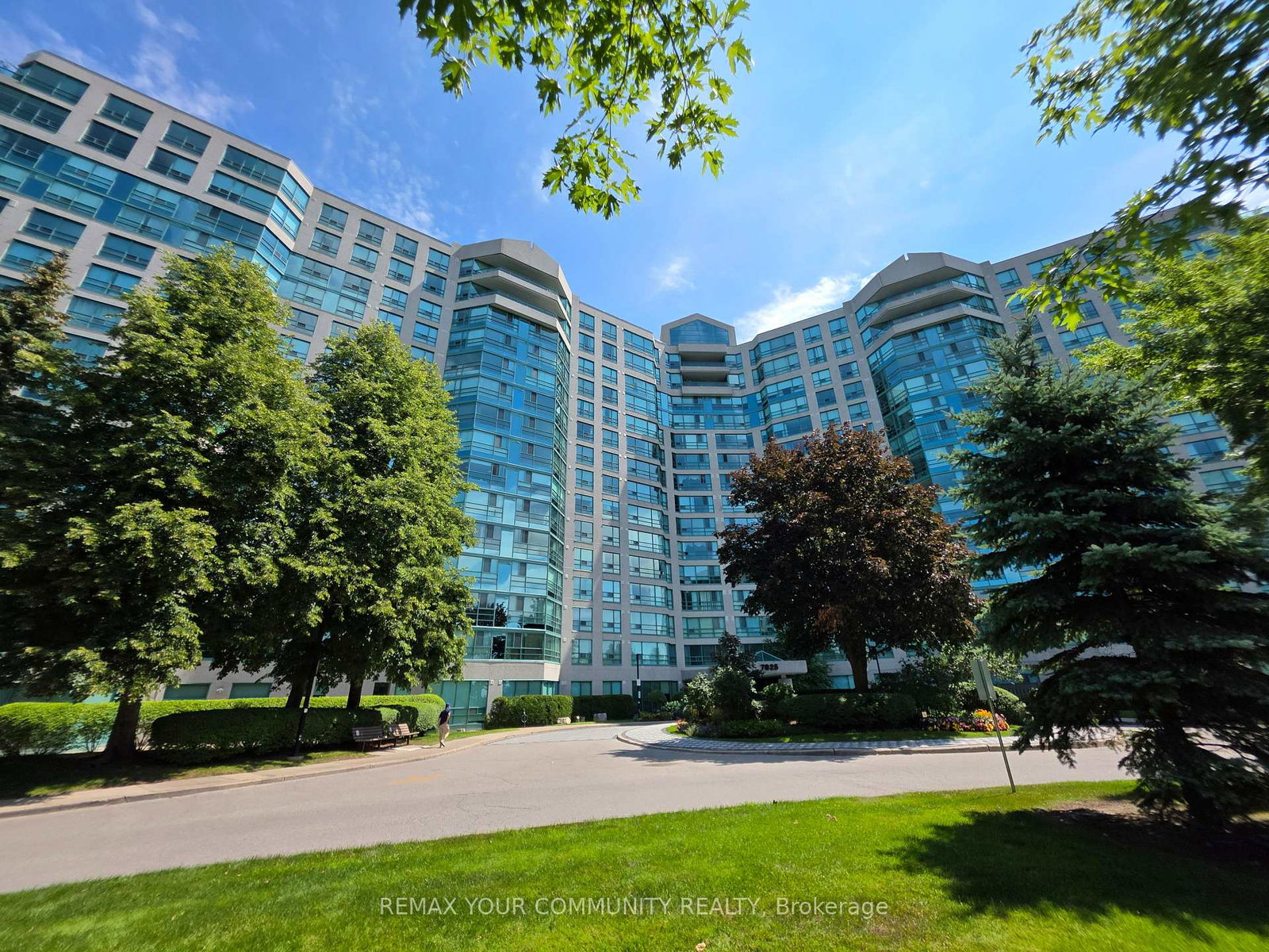 7825-bayview-avenue-markham-ontario-n13680118