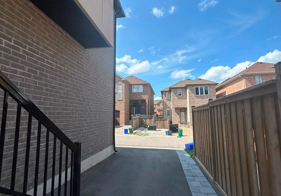 60-rustle-woods-avenue-markham-ontario-n13680146