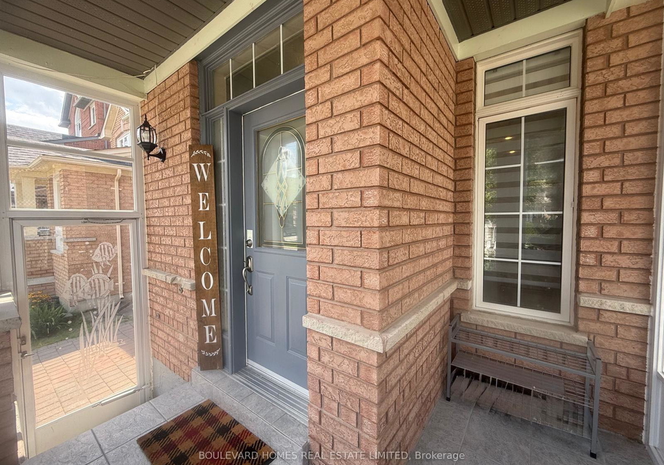 20-russell-hill-road-markham-ontario-n13680538