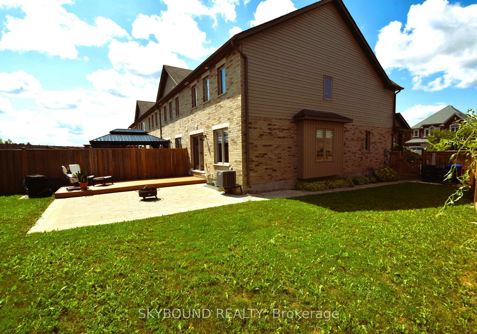 199-hutchinson-drive-new-tecumseth-ontario-n13680720