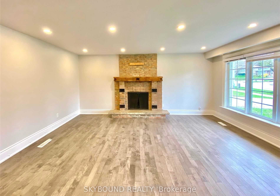 165-orchard-heights-boulevard-aurora-ontario-n13680754