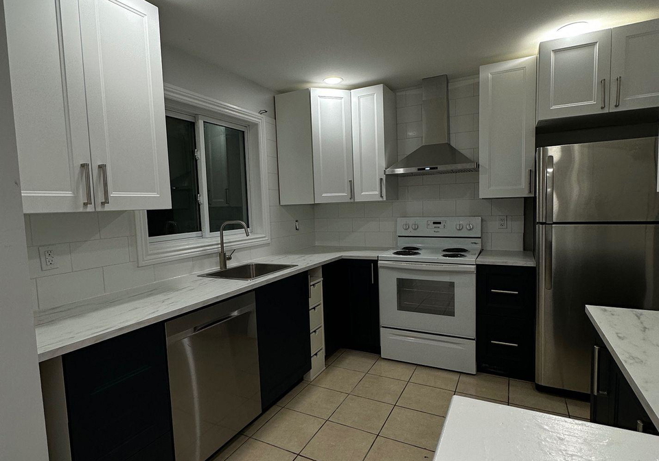 53-belfry-drive-newmarket-ontario-n13681044