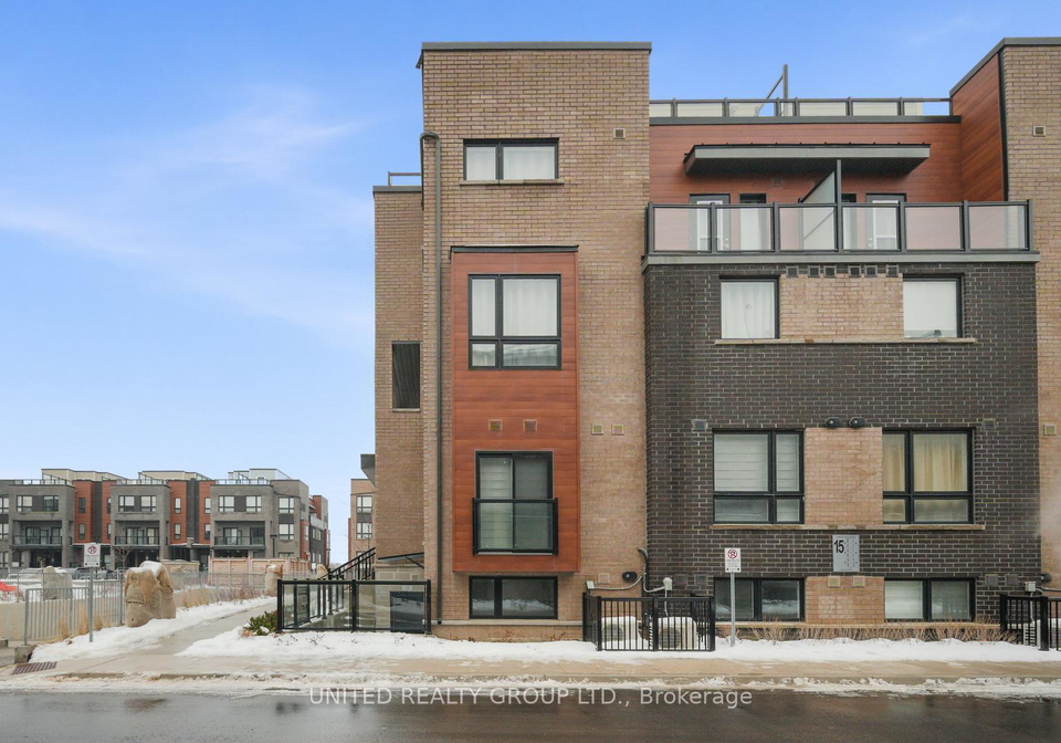 lytham-green-circle-newmarket-ontario-n13681072