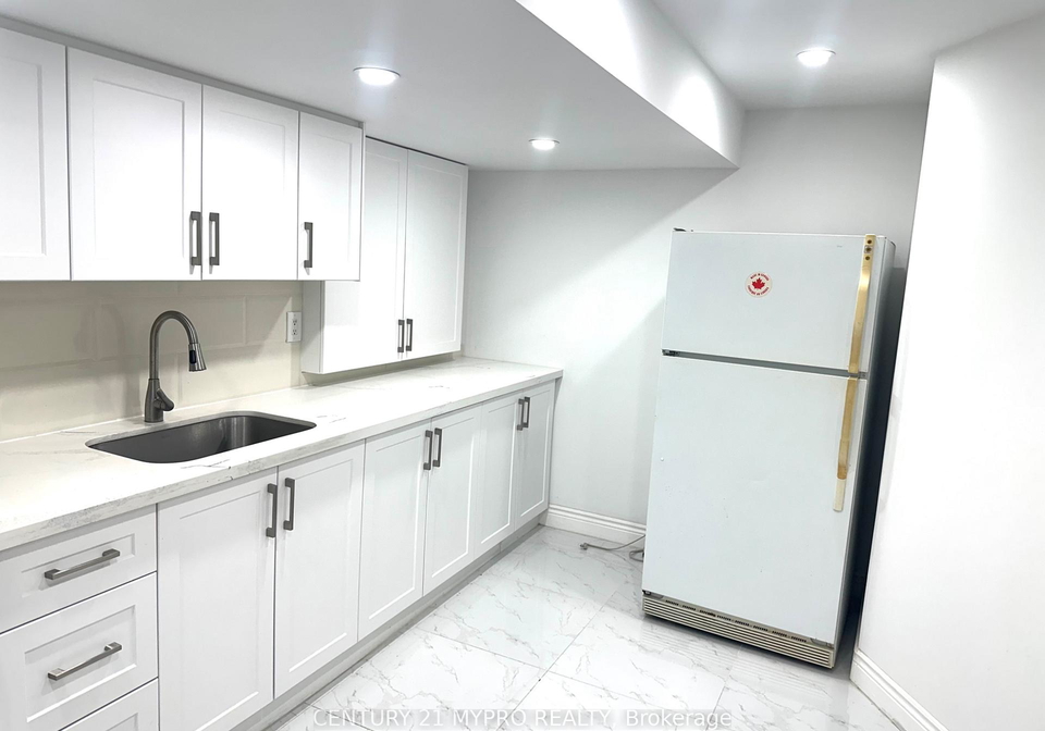 102-worthing-avenue-markham-ontario-n13681110