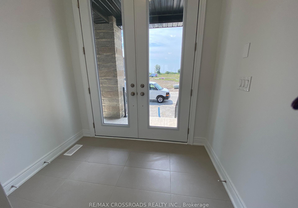 4-kamper-avenue-richmond-hill-ontario-n13681184