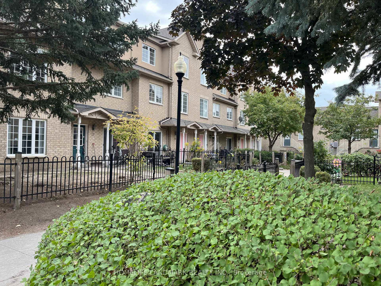 8-cox-boulevard-markham-ontario-n13681202