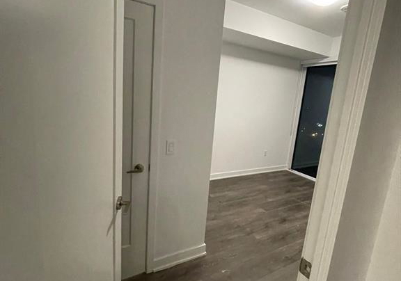 105-oneida-crescent-richmond-hill-ontario-n13681266
