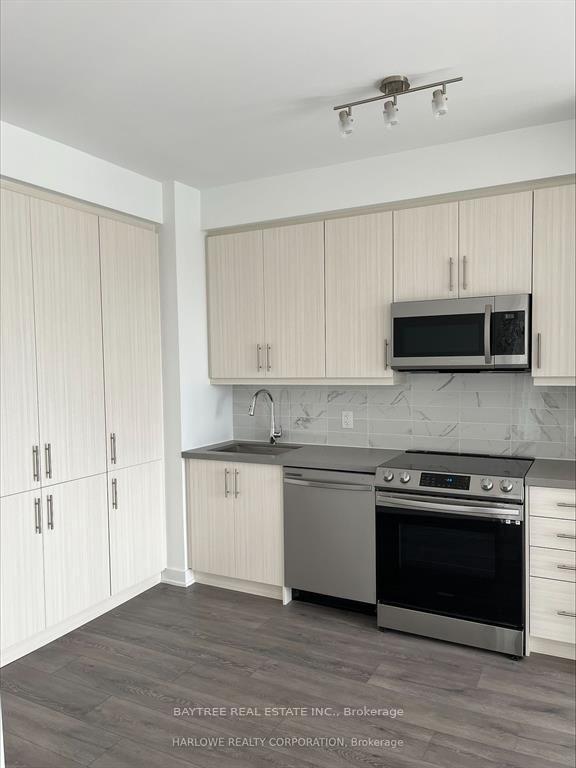 95-oneida-crescent-richmond-hill-ontario-n13681278