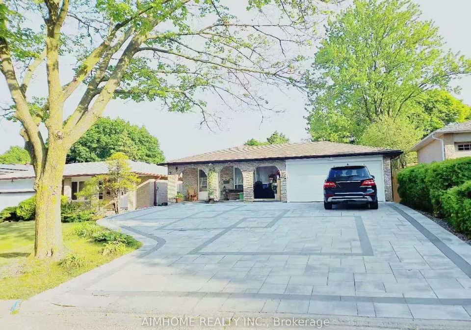 28-castle-harbour-lane-w-markham-ontario-n13681300