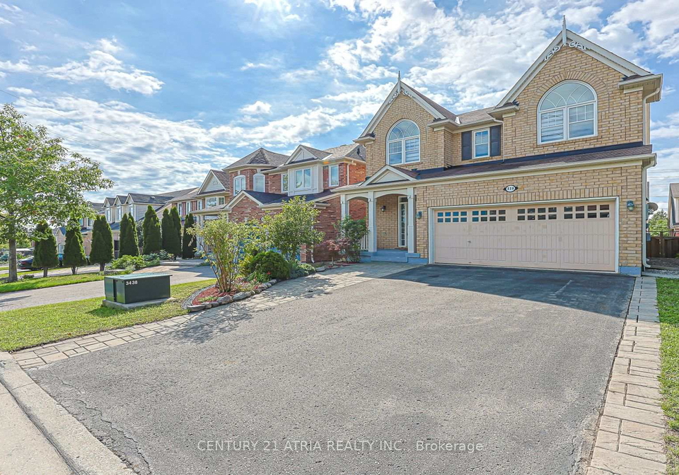 338-carlissa-run-newmarket-ontario-n13681406
