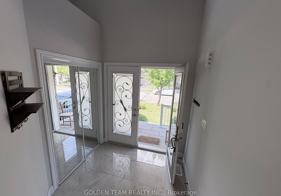 316-royal-appian-crescent-n-vaughan-ontario-n13681538