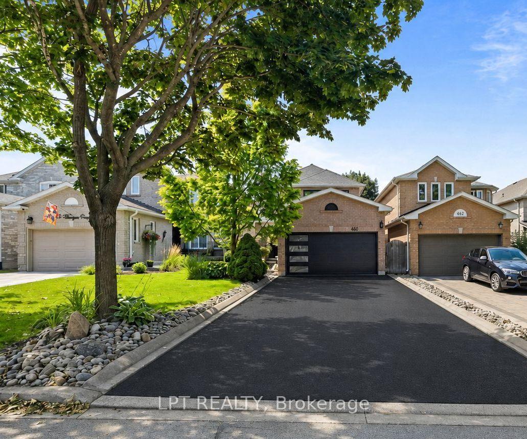 416-flanagan-court-newmarket-ontario-n13681674