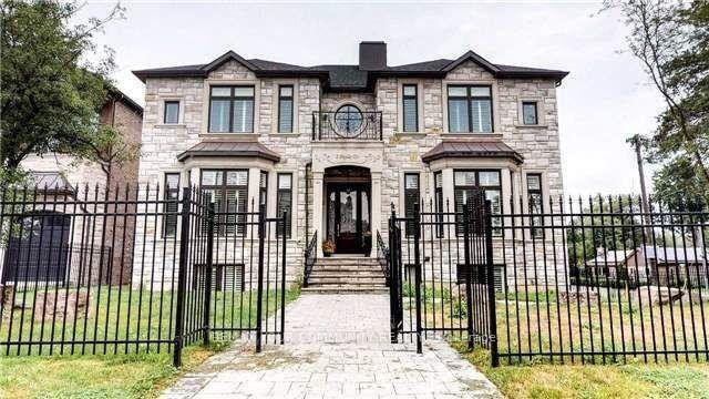 18-parker-avenue-richmond-hill-ontario-n13681714