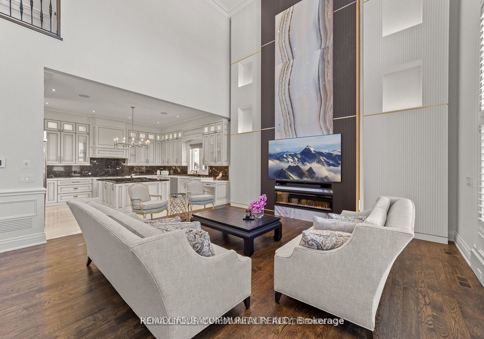 18-parker-avenue-richmond-hill-ontario-n13681714