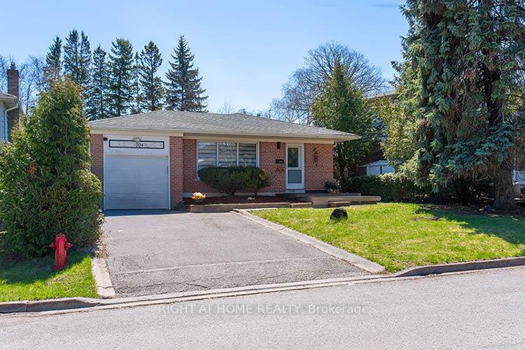 304-roywood-crescent-newmarket-ontario-n13681780