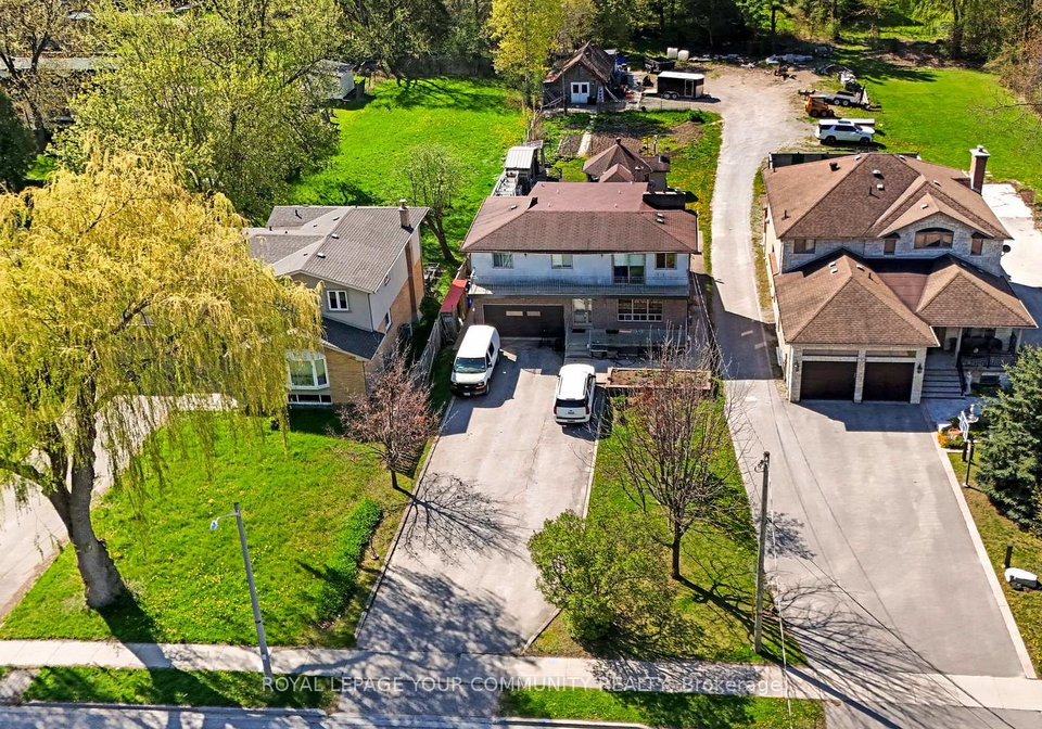 197-douglas-road-richmond-hill-ontario-n13682022