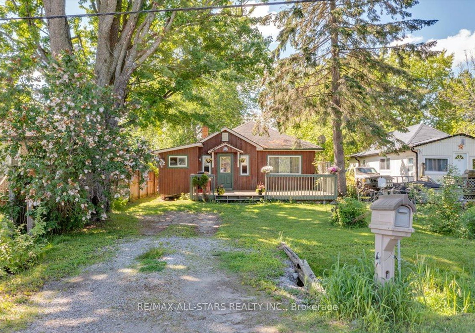 1061-2nd-line-innisfil-ontario-n13682278