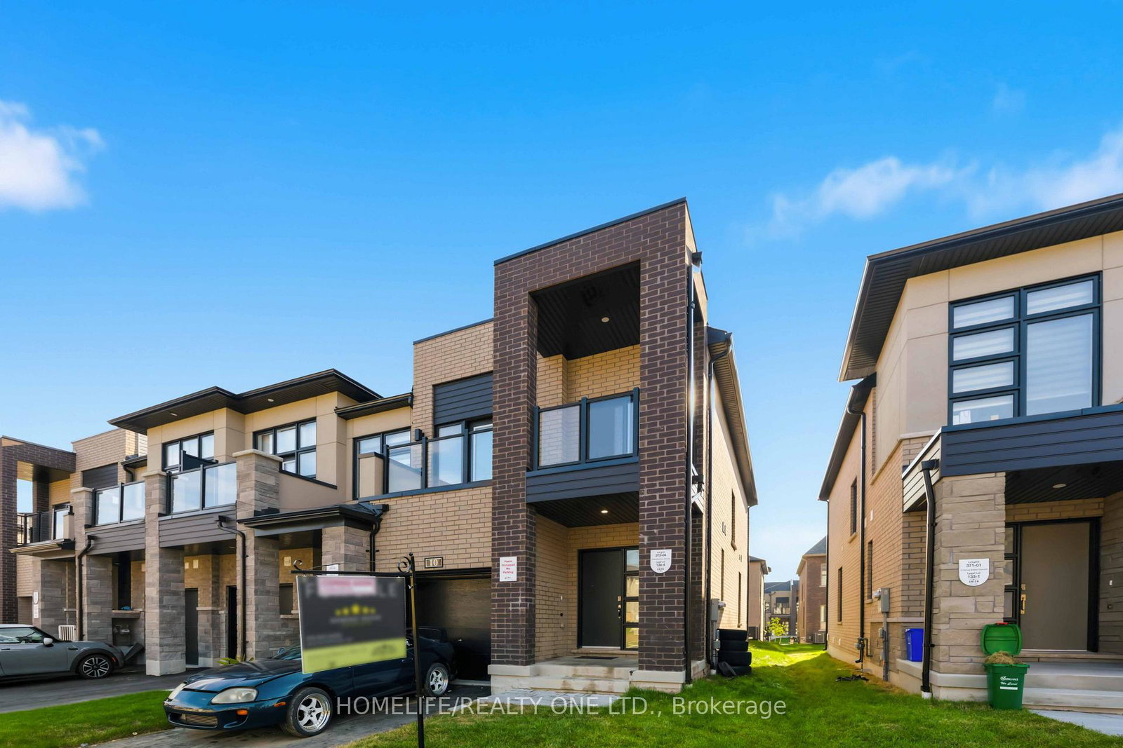 10-harvey-bunker-crescent-markham-ontario-n13682652
