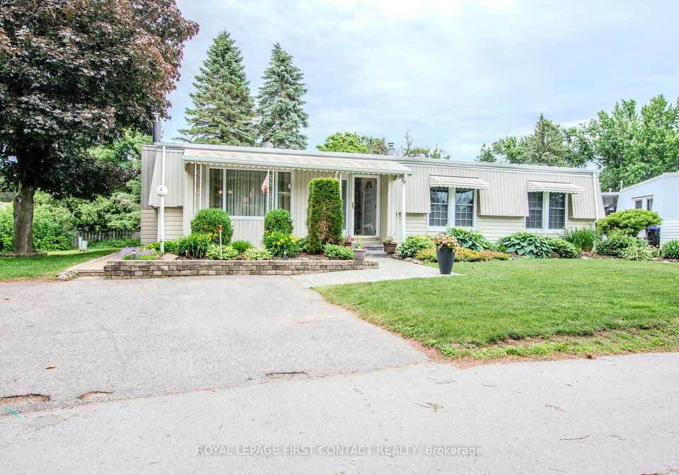 3-honeysuckle-lane-innisfil-ontario-n13683312