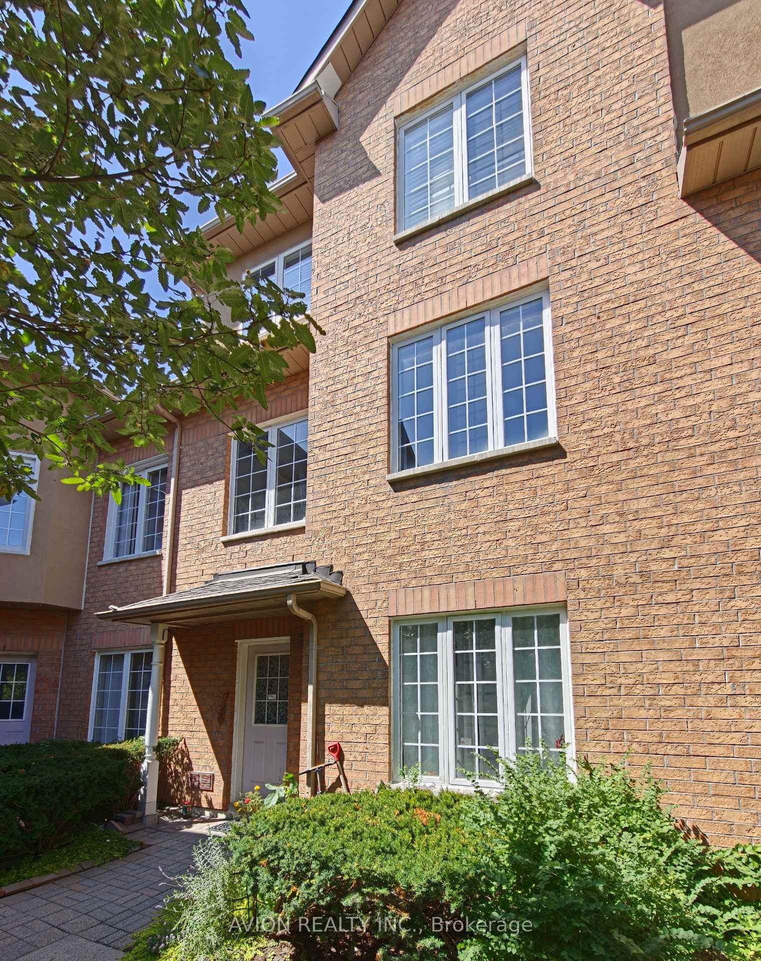 20-st-moritz-way-markham-ontario-n13683332