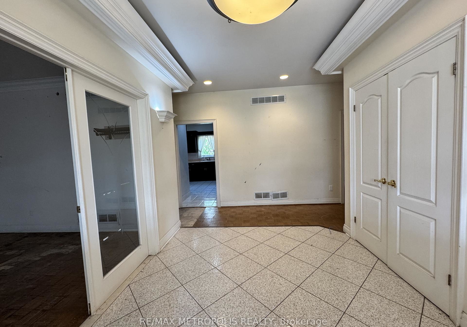 416-elgin-mills-road-w-richmond-hill-ontario-n13683830