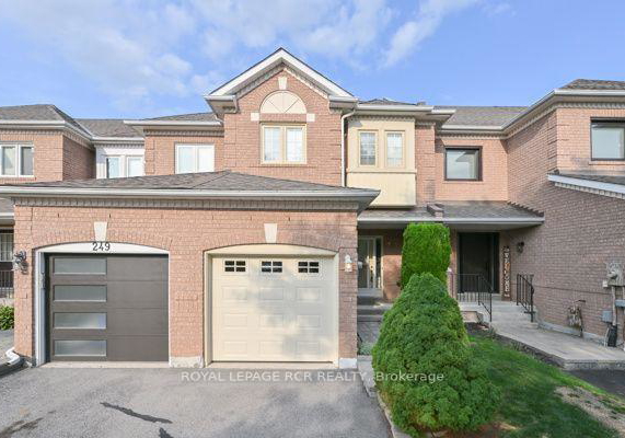 251-denise-circle-newmarket-ontario-n13684030