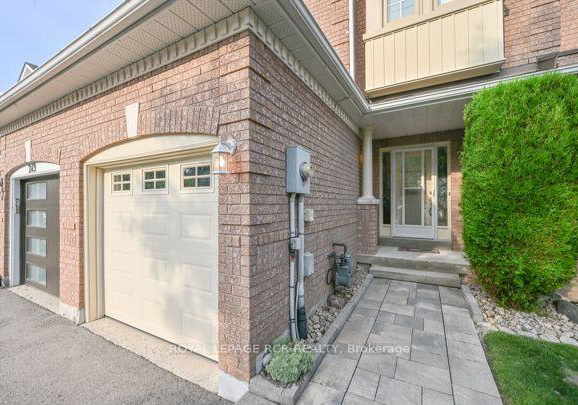 251-denise-circle-newmarket-ontario-n13684030
