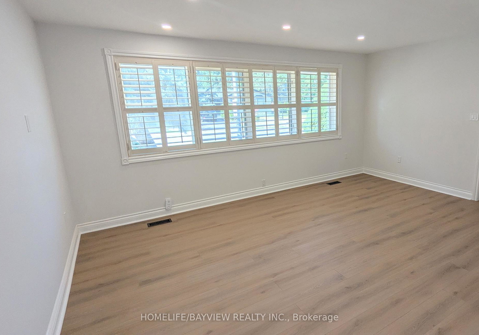 44-starlight-crescent-richmond-hill-ontario-n13684038