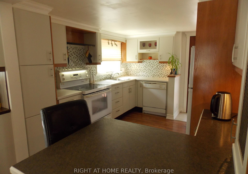 10-rosehill-drive-whitchurch-stouffville-ontario-n13684358