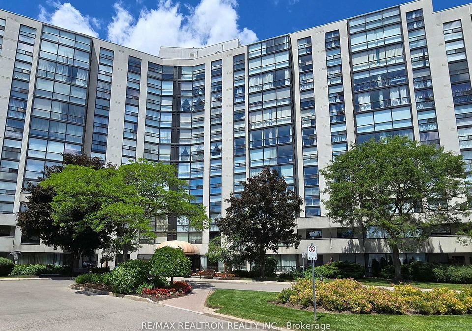 40-harding-boulevard-w-richmond-hill-ontario-n13684442
