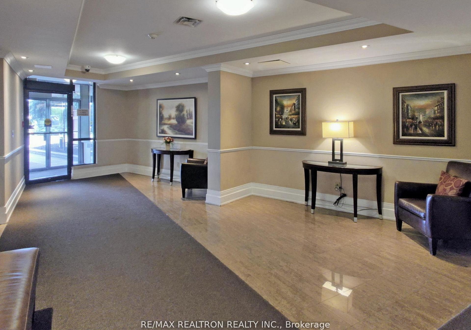 40-harding-boulevard-w-richmond-hill-ontario-n13684442