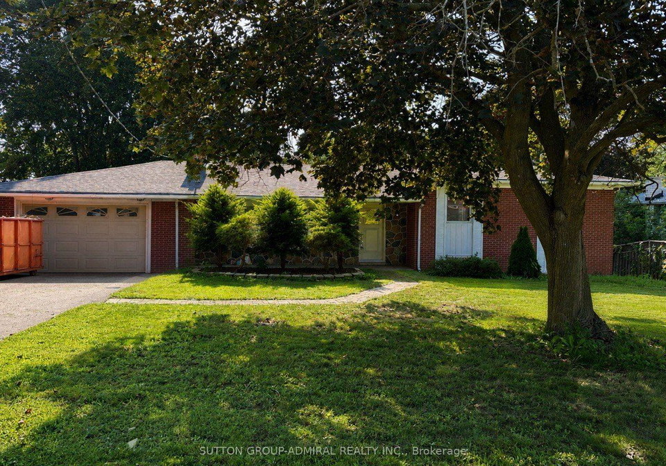 86-hamilton-drive-newmarket-ontario-n13684652