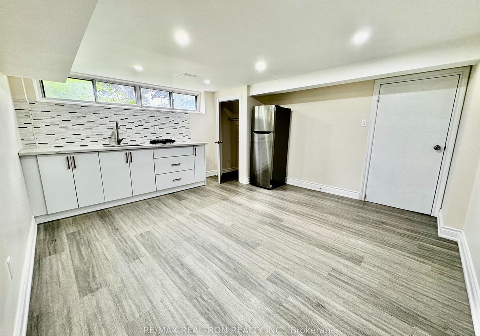 265-browndale-crescent-richmond-hill-ontario-n13684678