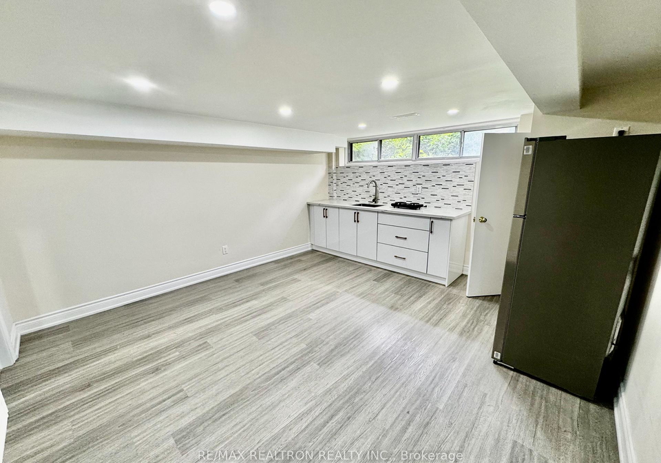 265-browndale-crescent-richmond-hill-ontario-n13684678