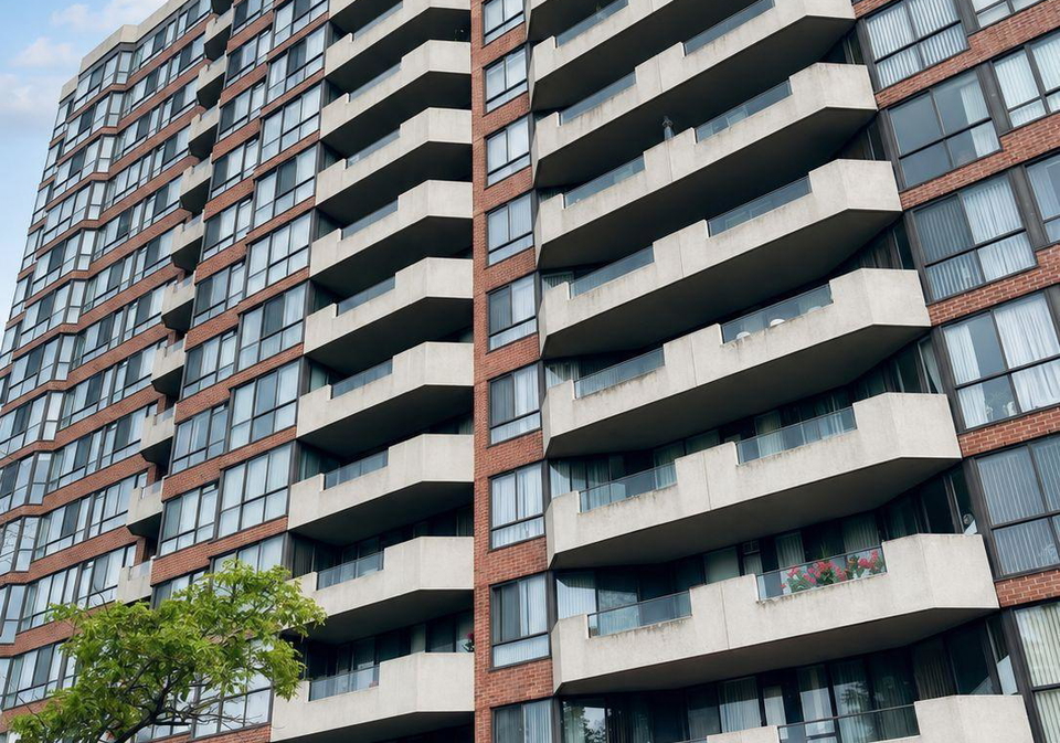 100-observatory-lane-richmond-hill-ontario-n13685002