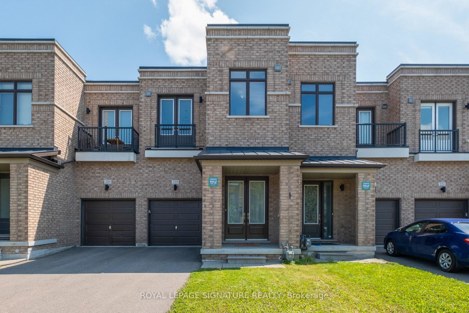 215-elyse-court-aurora-ontario-n13685788