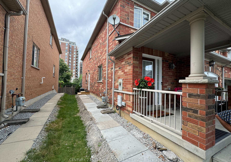 97-revelstoke-crescent-richmond-hill-ontario-n13686014