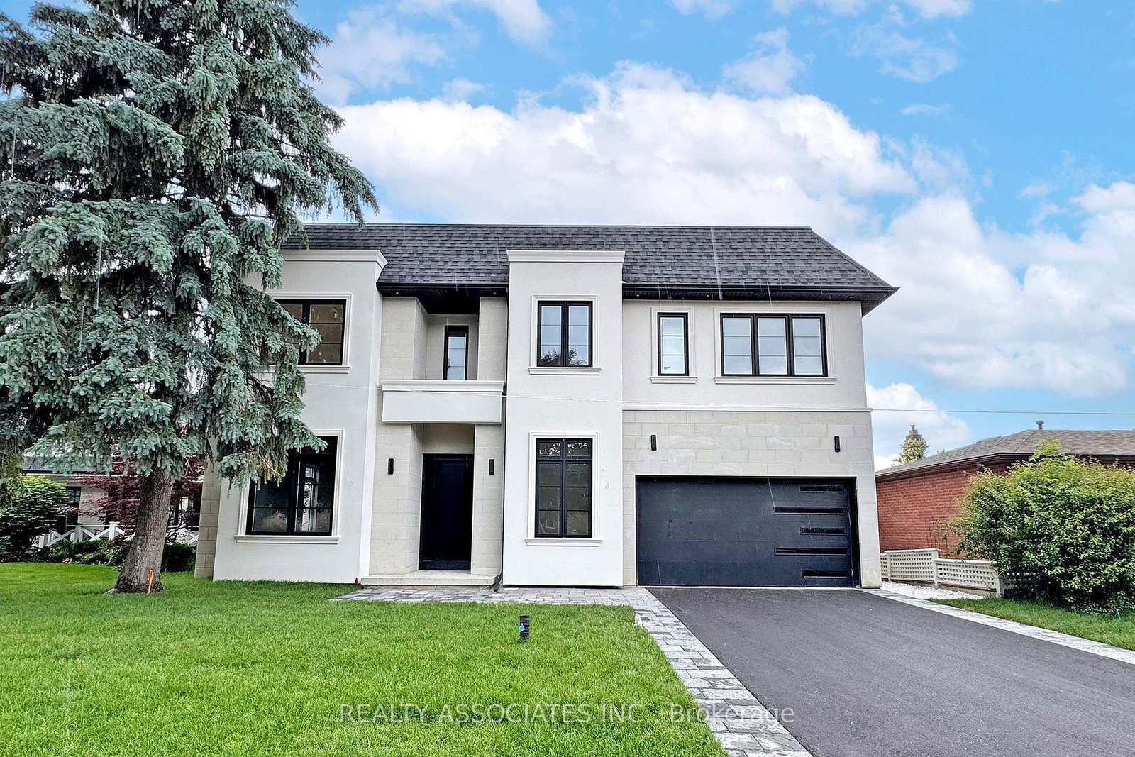 32-cossar-avenue-aurora-ontario-n13686116