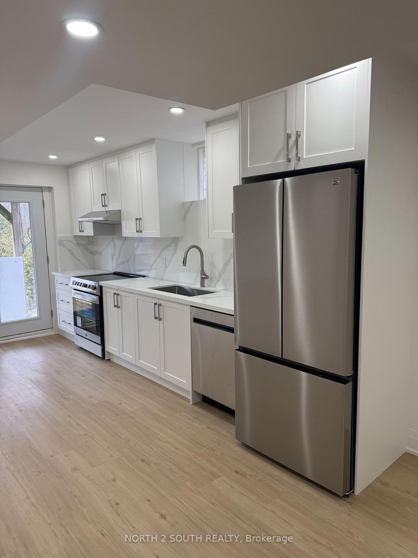 2271-whitewood-crescent-innisfil-ontario-n13686382