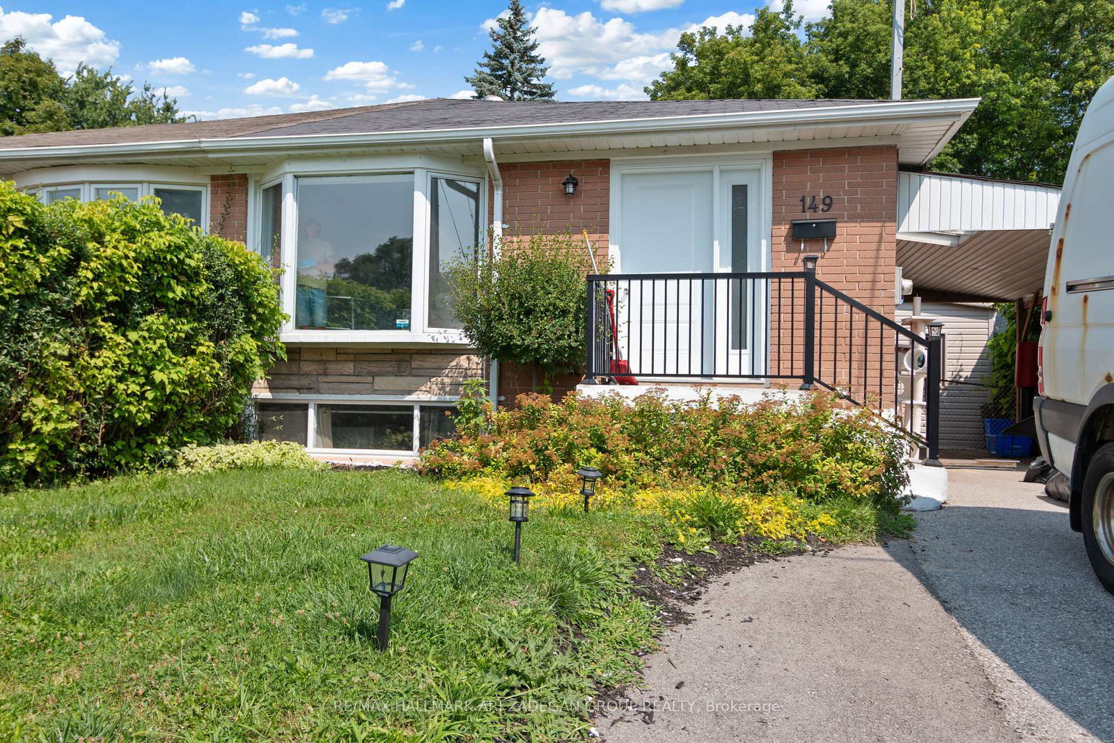 149-septonne-avenue-newmarket-ontario-n13686518