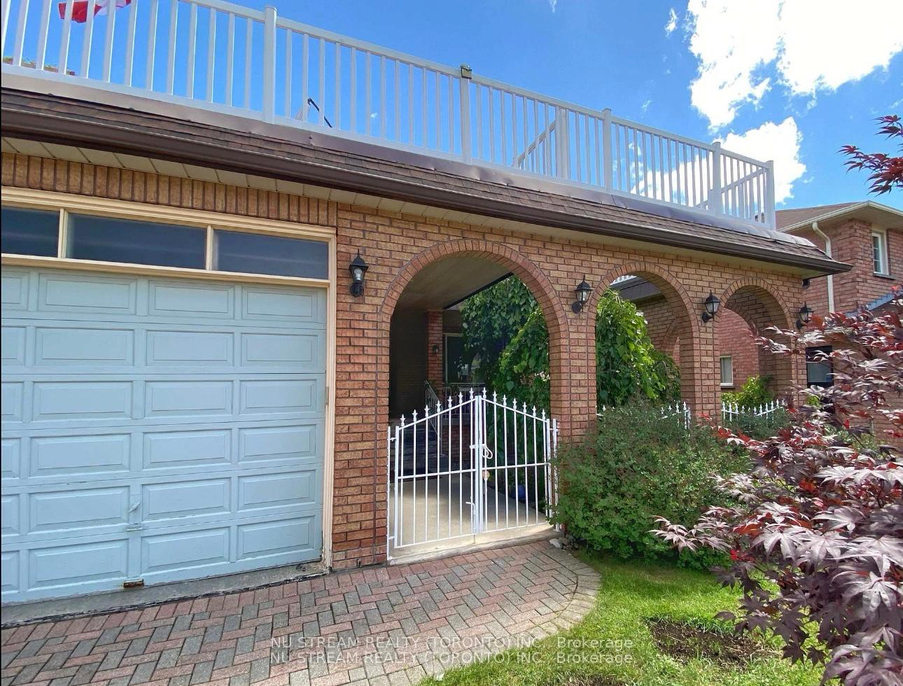 115-briggs-avenue-richmond-hill-ontario-n13686520