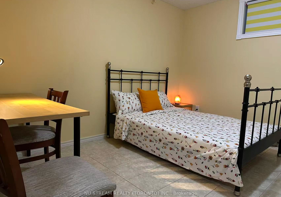 115-briggs-avenue-richmond-hill-ontario-n13686520